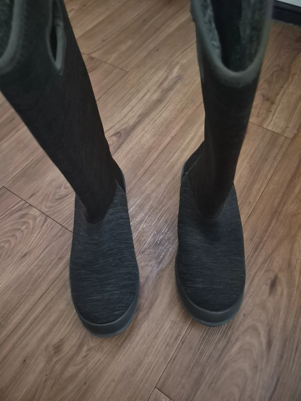 BOGS Charlie Black Heather Neoprene Tall Waterproof Boots Women’s 6